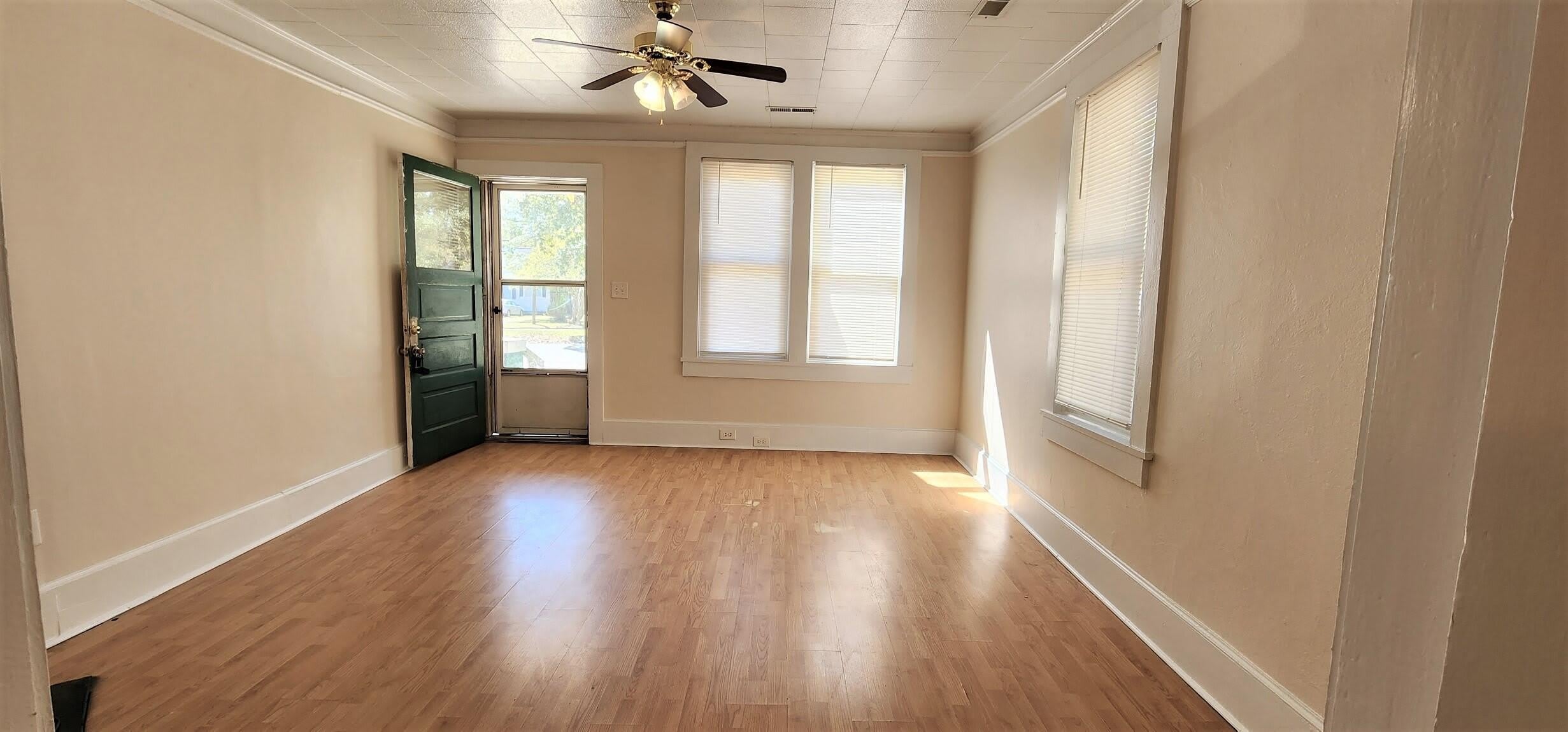 413 N Magnolia Street – photo 3