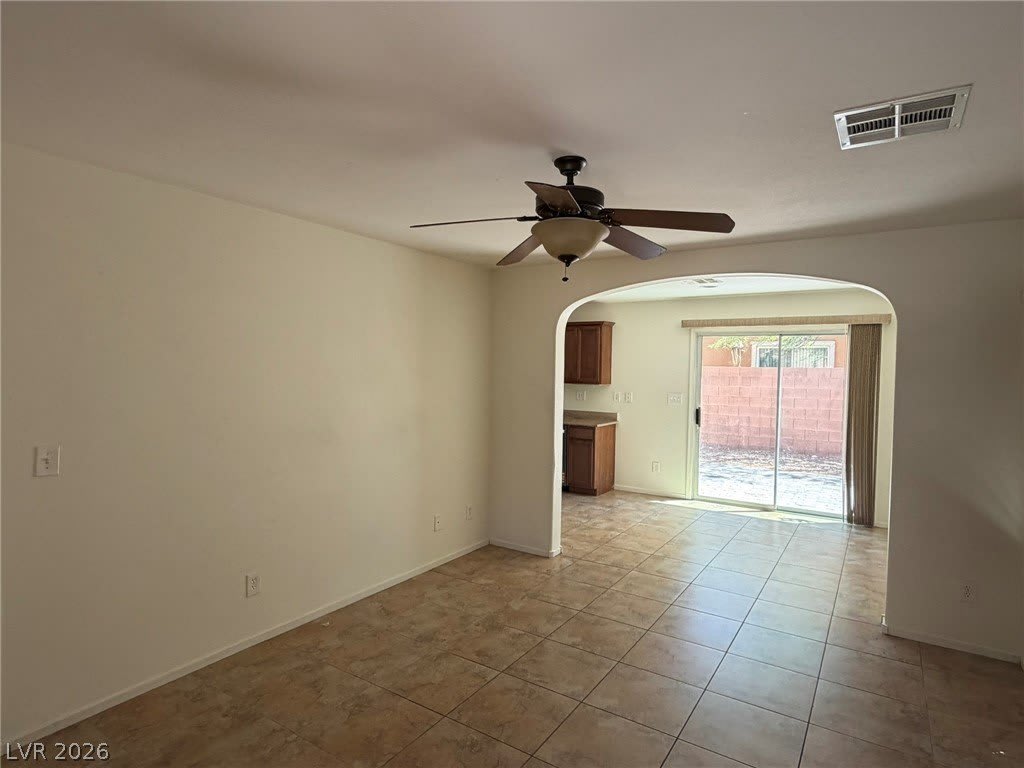 7969 VALLADOLID Avenue – photo 2
