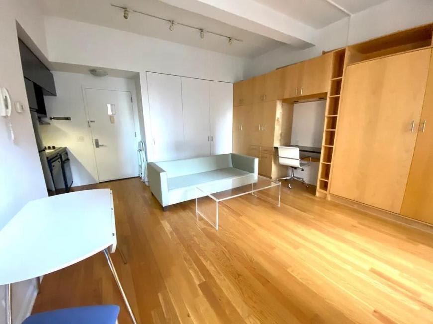 56 Pine Street – photo 4