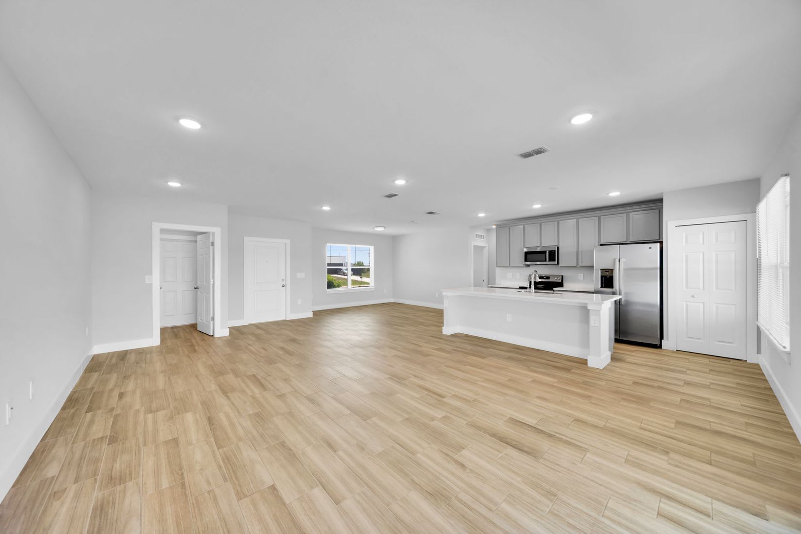 SINGLE FAMILY HOUSE AVAILABLE FOR RENT NOW!!!! Zip code 33993 – photo 4