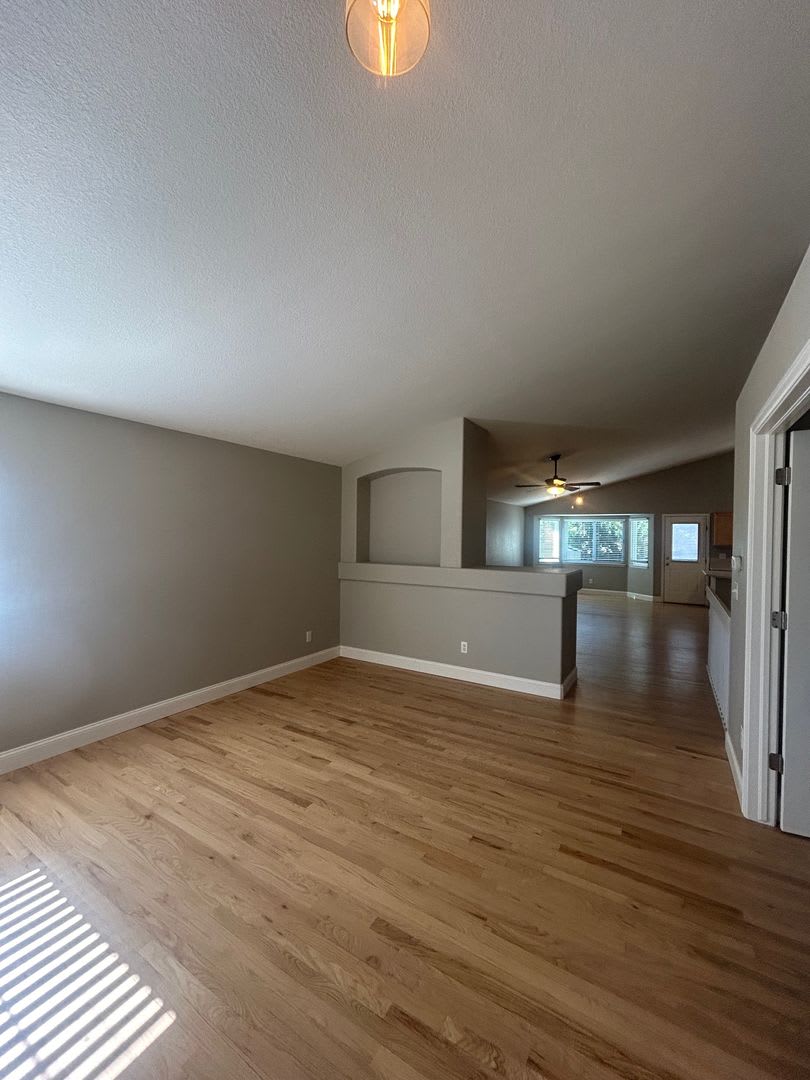 Stunning 4 BR/3 BA Littleton Home!! – photo 3