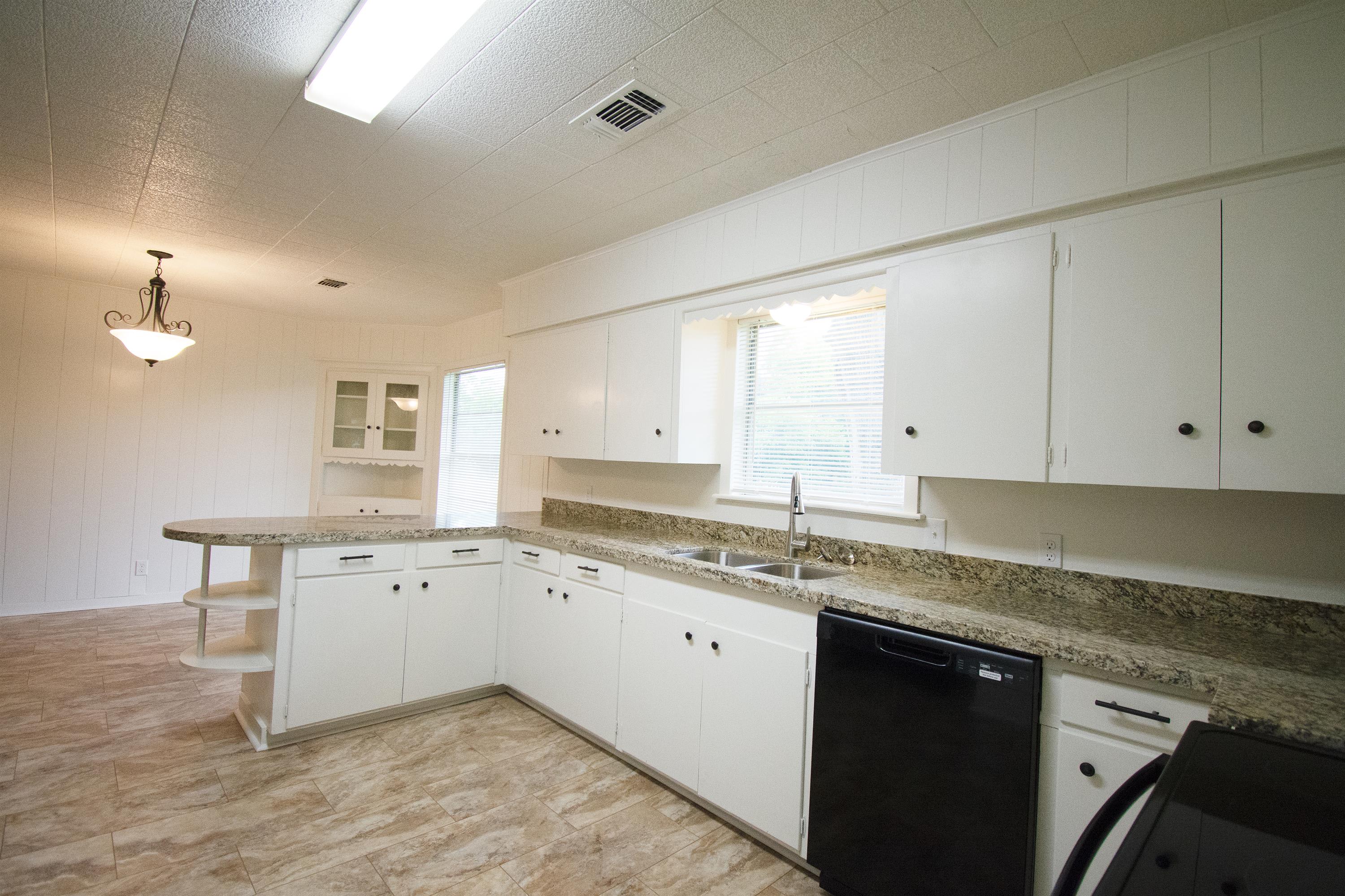 601 Atlow Drive – photo 5