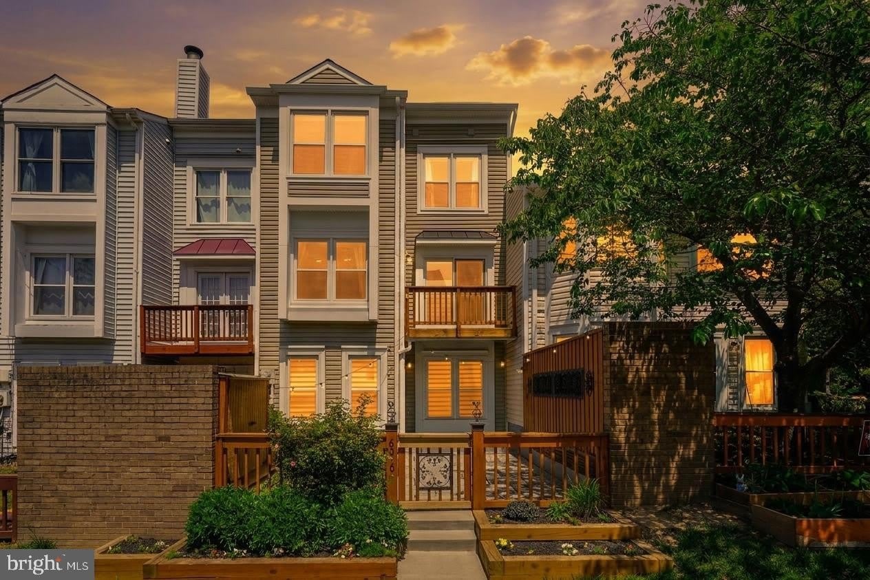 6010 SUNSET RIDGE Court – photo 2