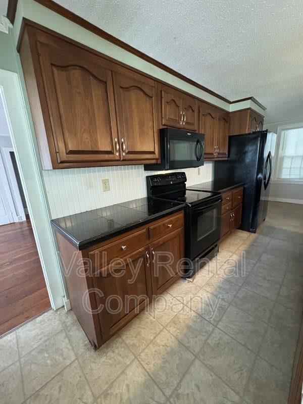 166 Old Amherst Road – photo 4