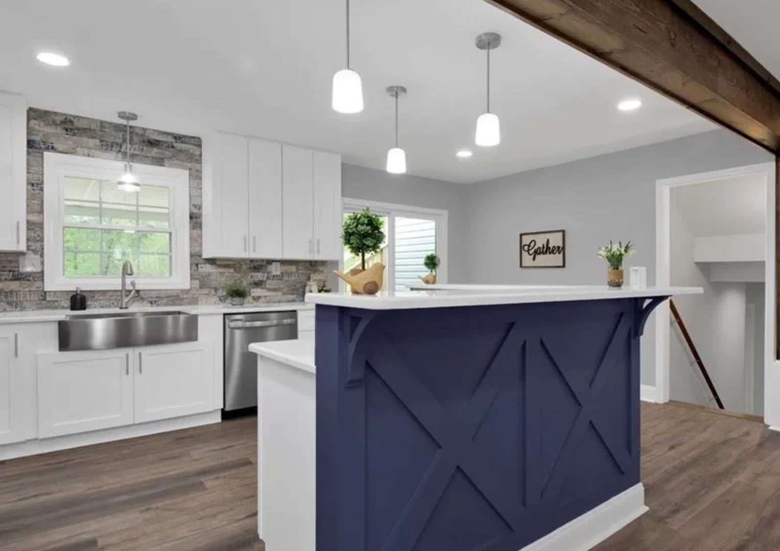 NEW LISTING!!!!! – photo 2