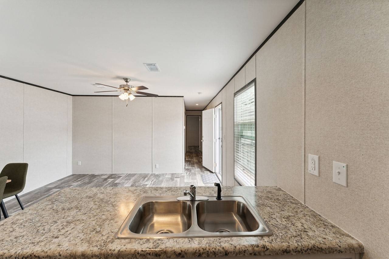 610 S.Heather Way – photo 2