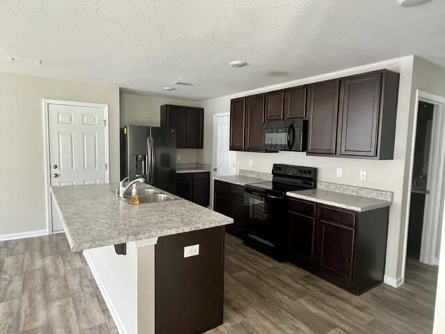 635 Earl Godwin Road – photo 4