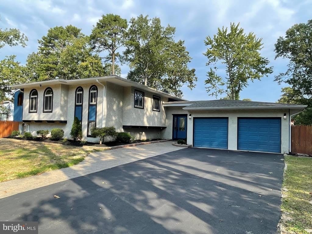 802 SALEM COURT – photo 2