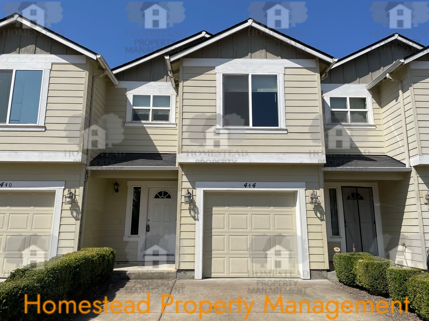 Perfect commuter location! – photo 2
