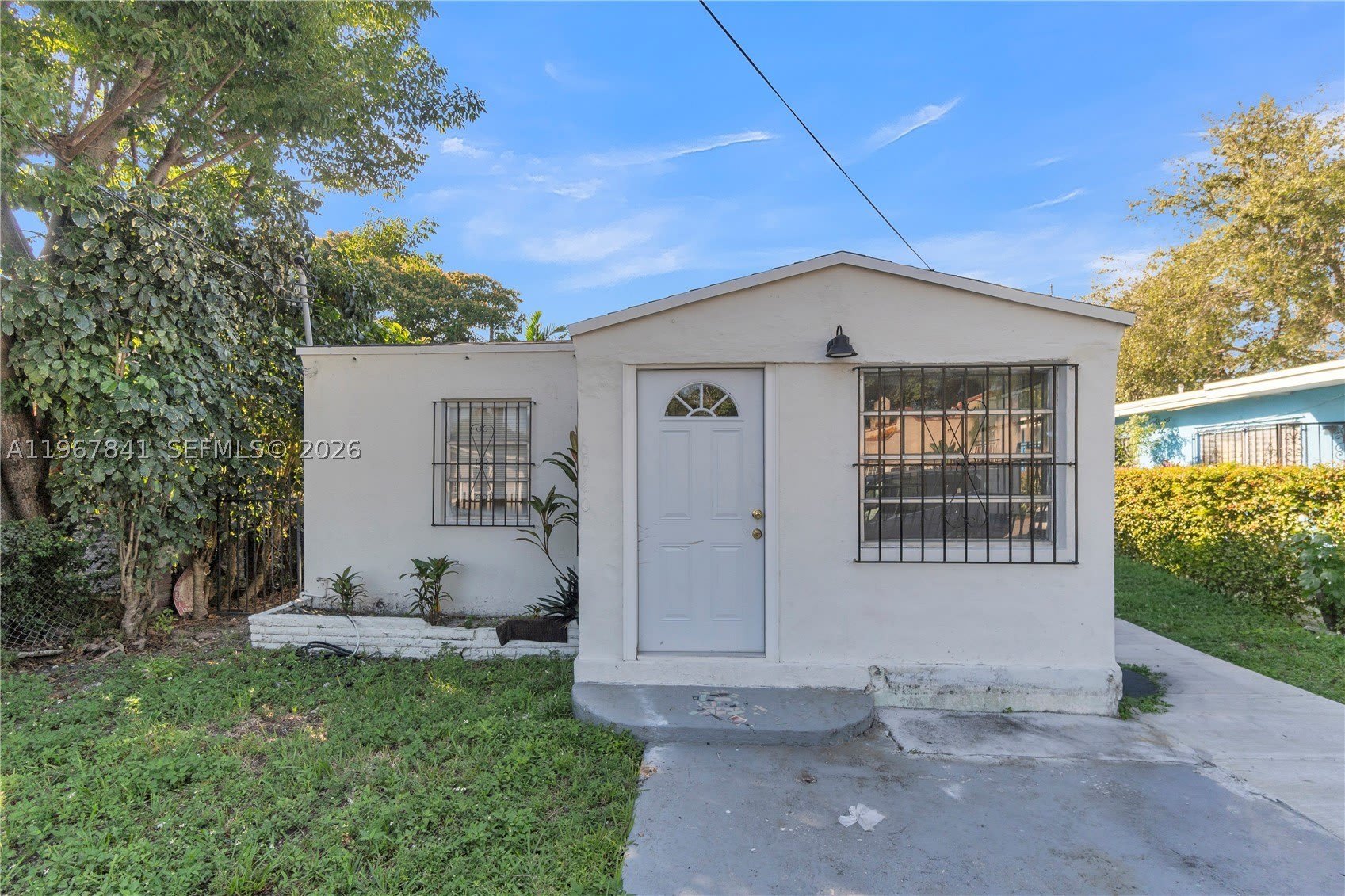 6940 NW 6th Ct – photo 3