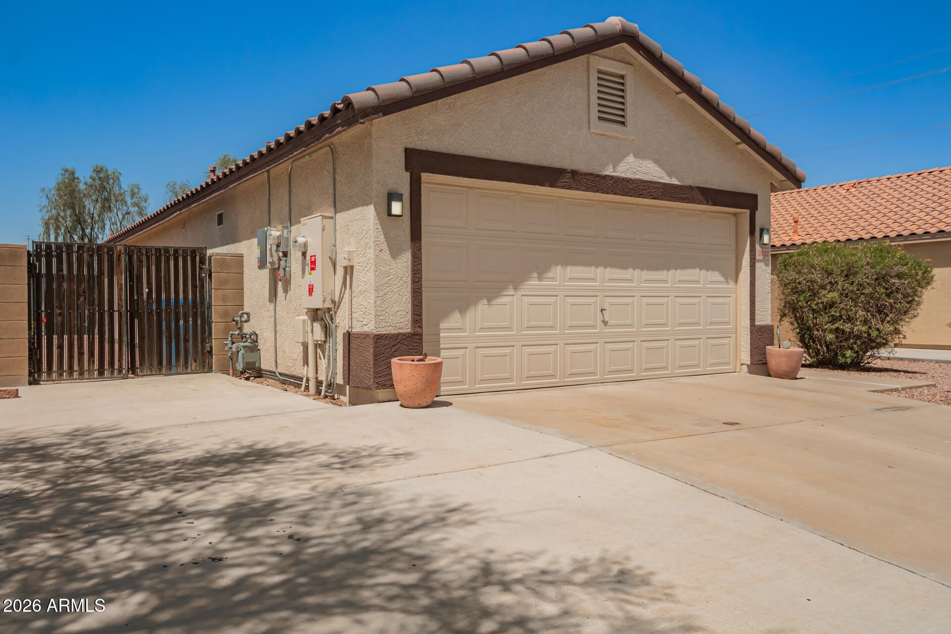 3032 W Red Fox Road – photo 2