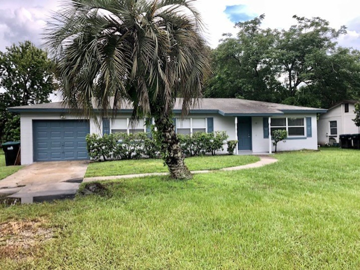 Beautifully Renovated 3 Bed 1 Bath Home Ready For Move In September Large Back Yard Home On Septic Well – photo 2