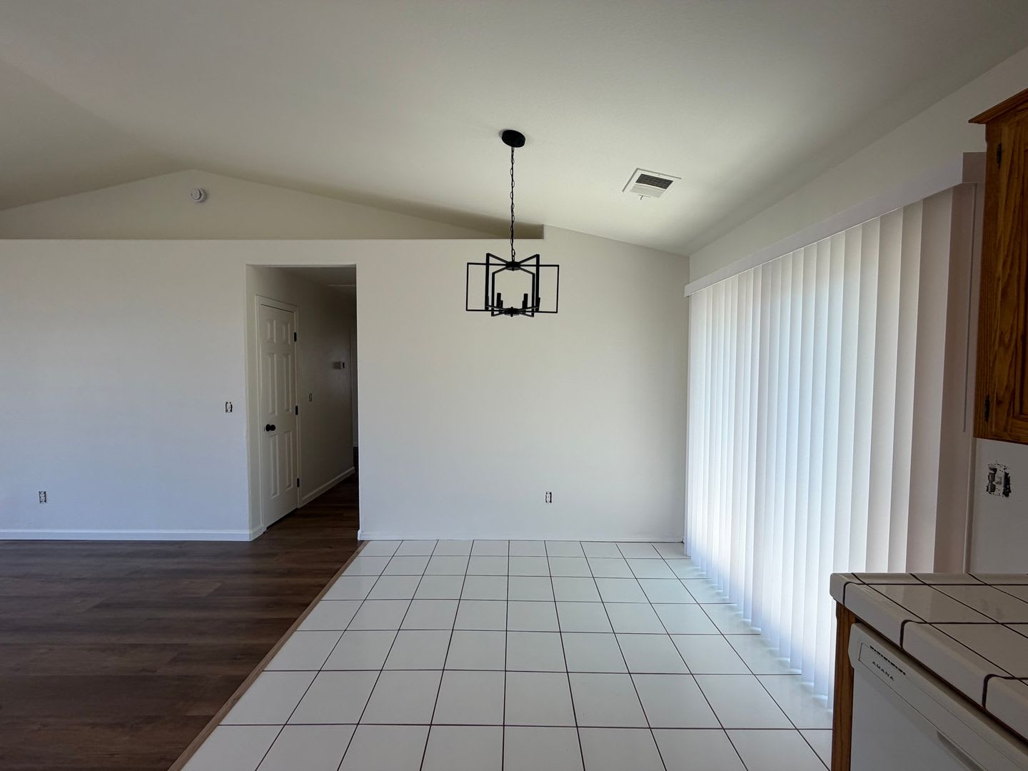Riverlakes Community 4 Bedroom! – photo 5