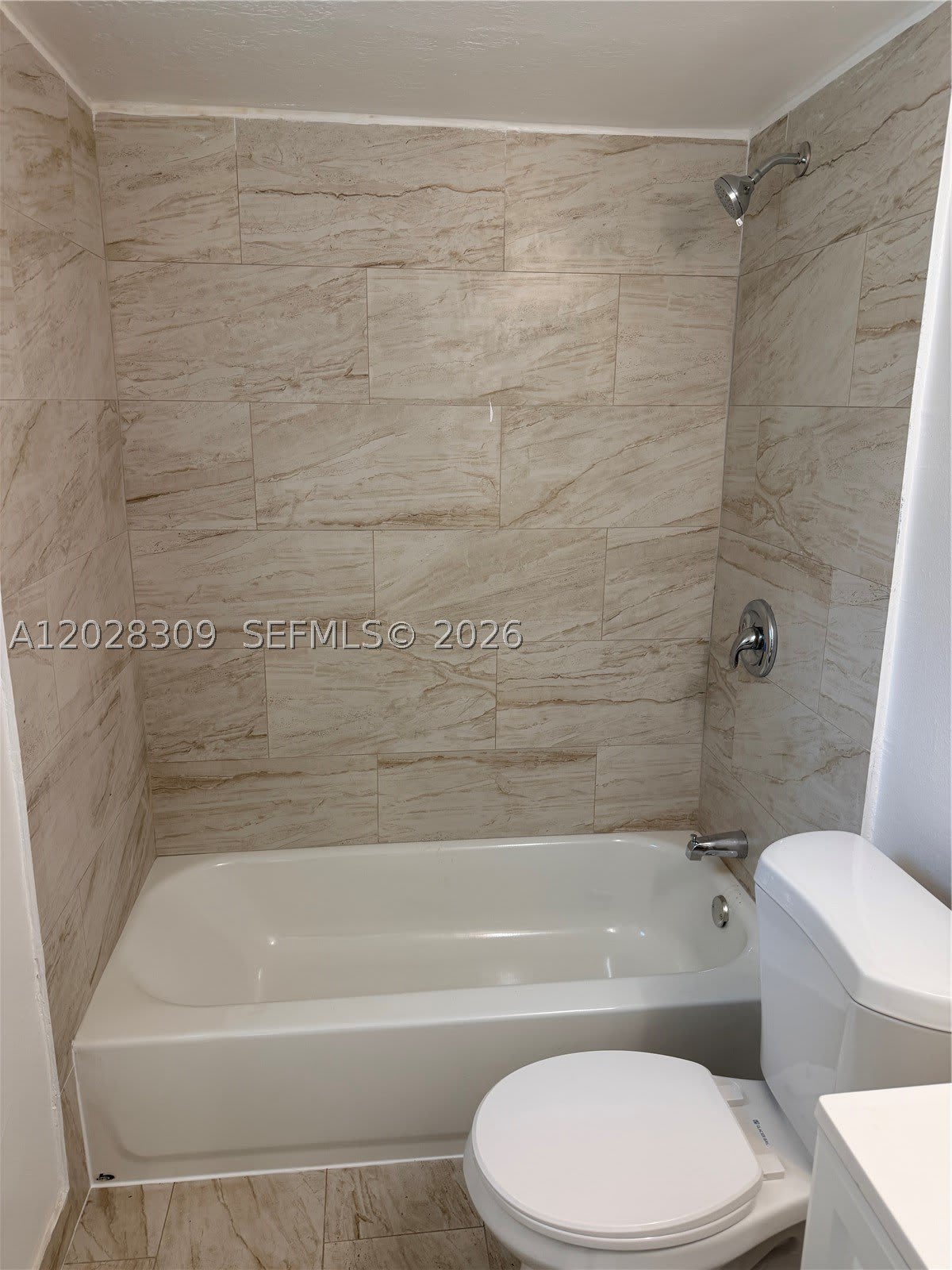 220 Nw 16Th Ter – photo 3