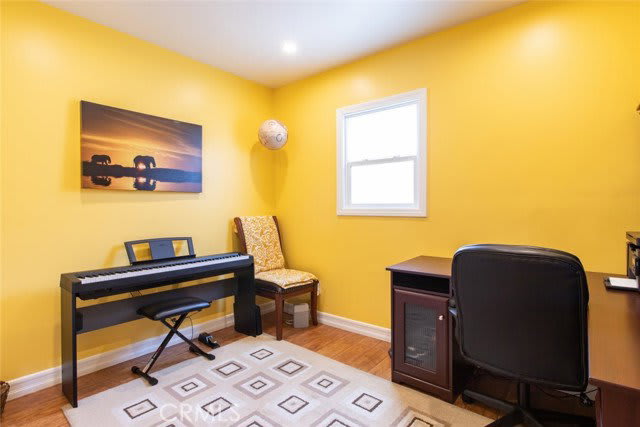 336 West Lexington Drive – photo 3