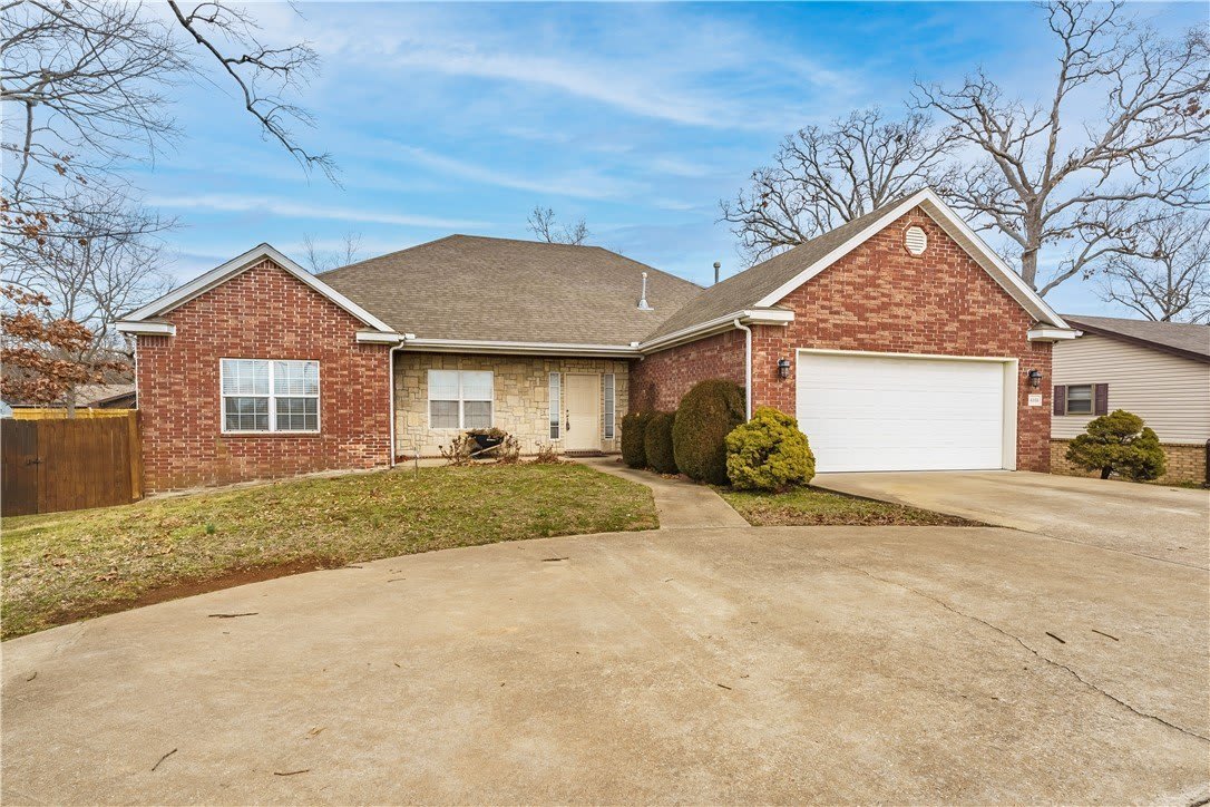 4303 W Olive Street – photo 2