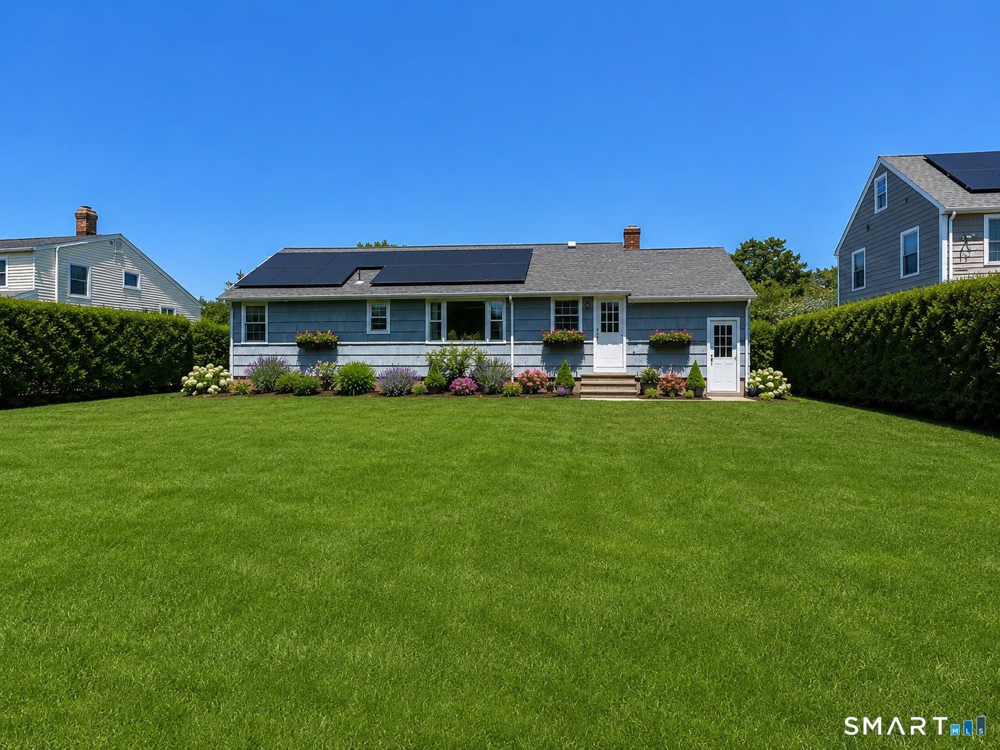 85 maureen Street – photo 2