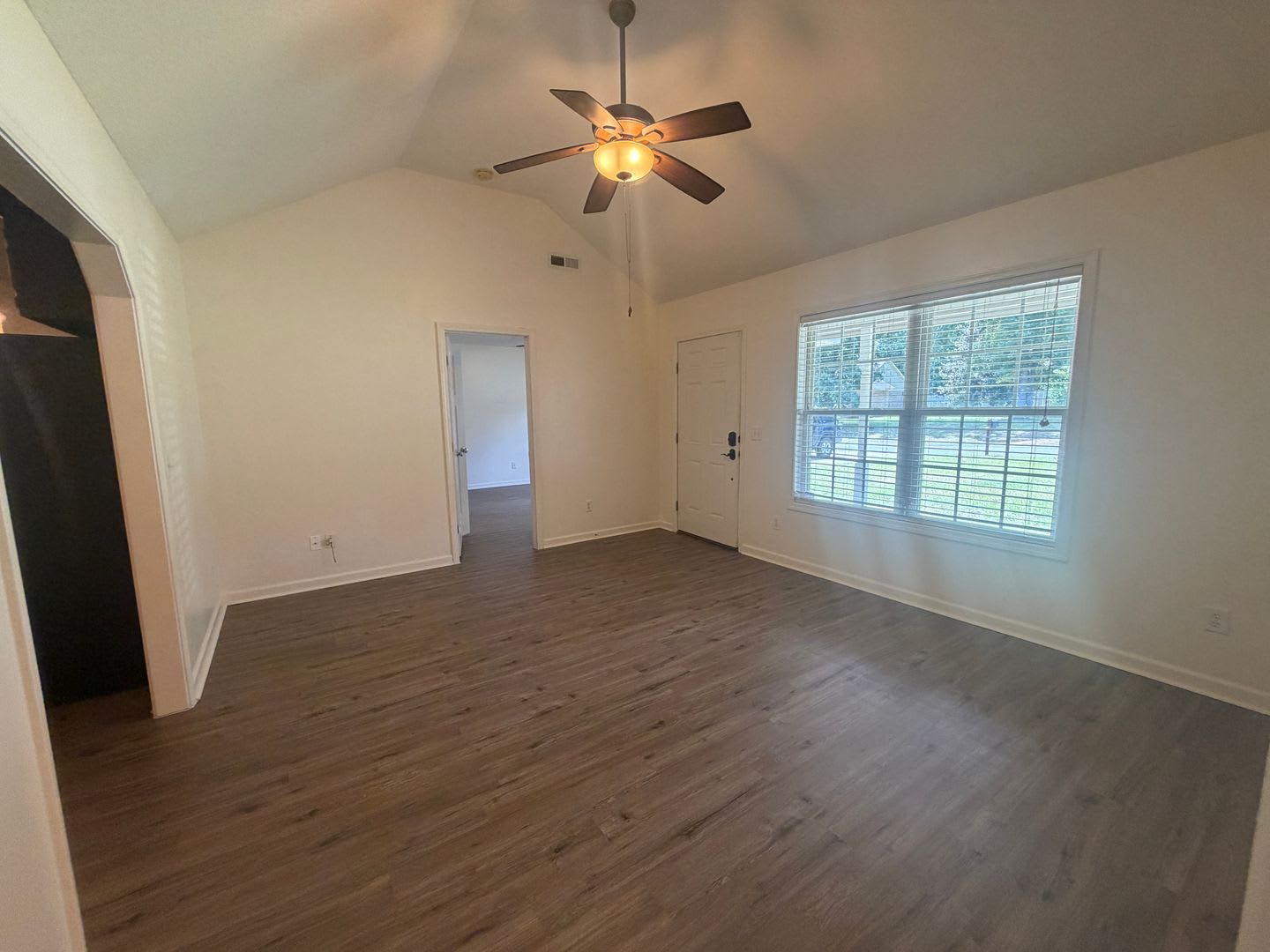3290 Valencia Drive – photo 4