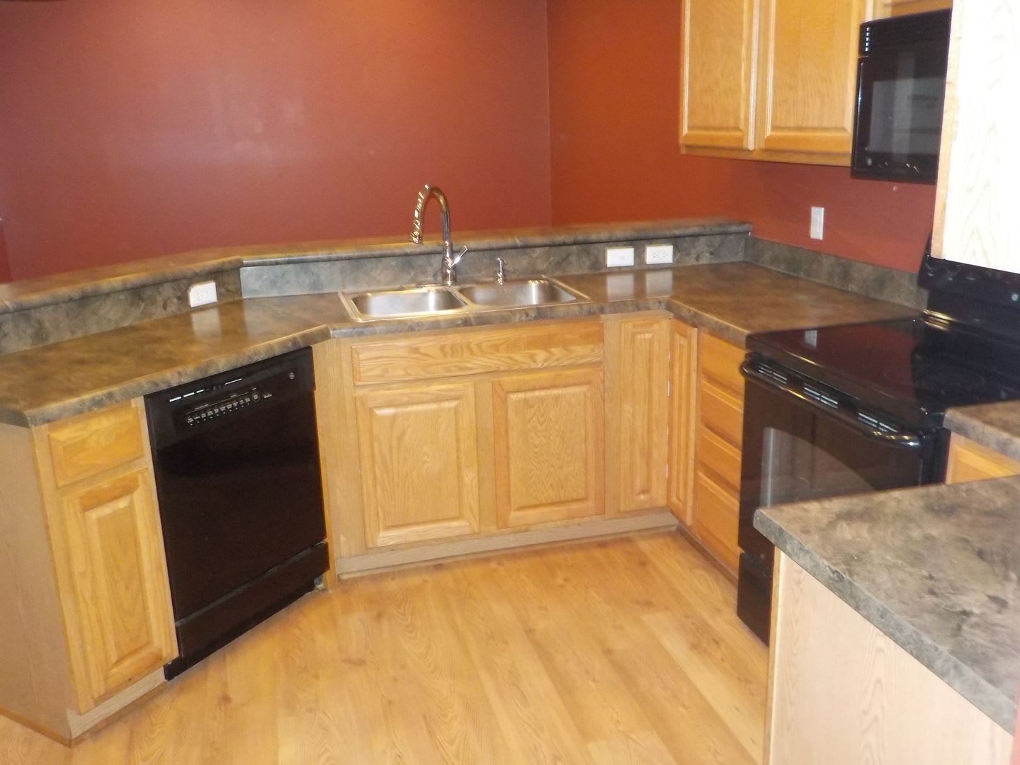 125 E 7Th Street – photo 3