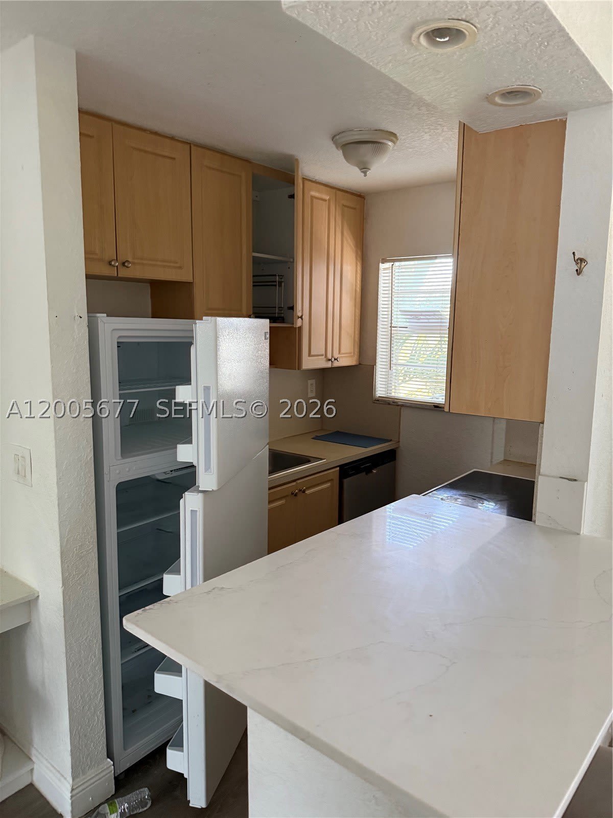 110 SE 2nd St – photo 2