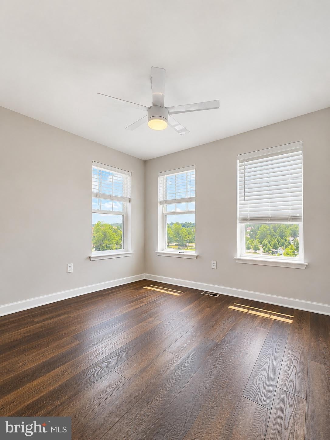 10552 NEIL ARMSTRONG Way – photo 5