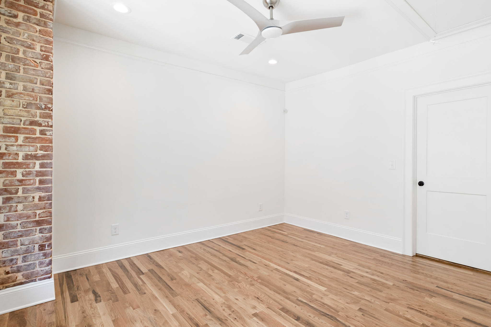 512 Ralph McGill Boulevard Northeast – photo 2