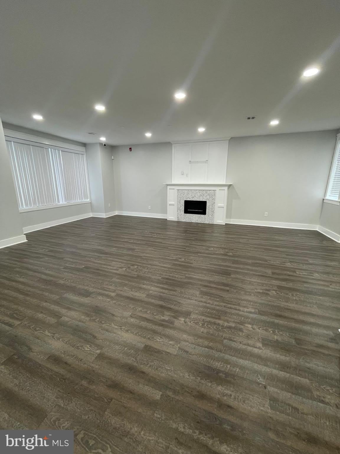 1323 Lindley Avenue – photo 5