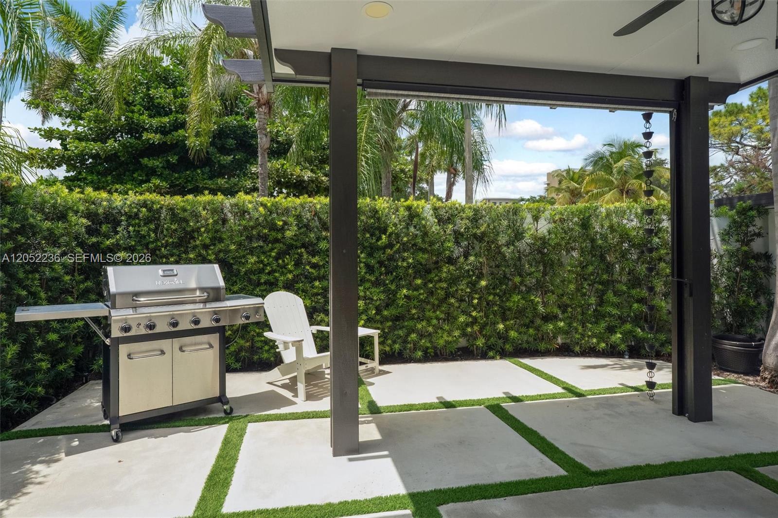 2484 Southwest 25th Street – photo 4