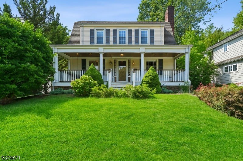 163 Myrtle Ave – photo 1