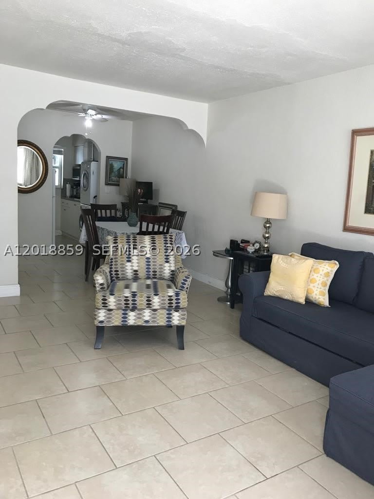 7921 Abbott Ave – photo 4