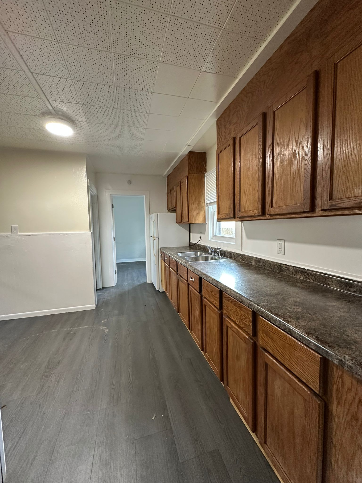 336 Edmund Avenue West – photo 4