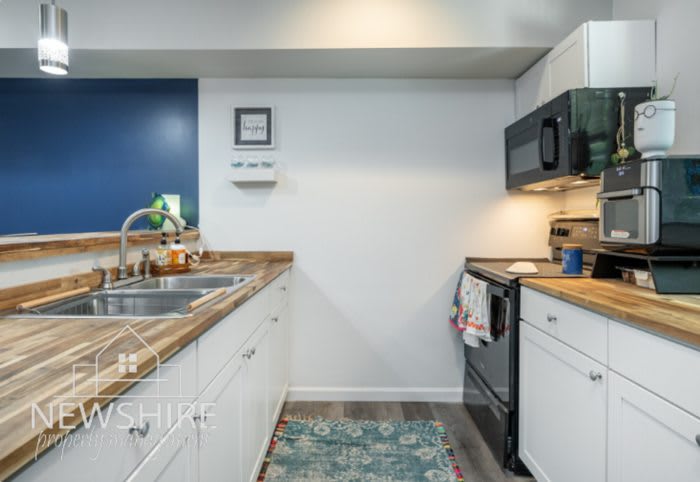 1107 Hampton Avenue Extension – photo 5