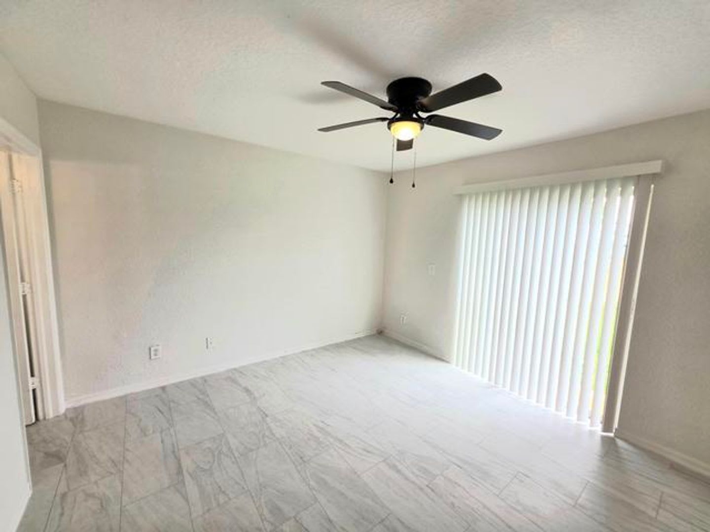 569 E Ridge Circle N, Boynton Beach, FL 33435 – photo 4