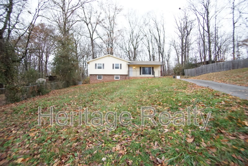 6209 Bryan Lane – photo 2