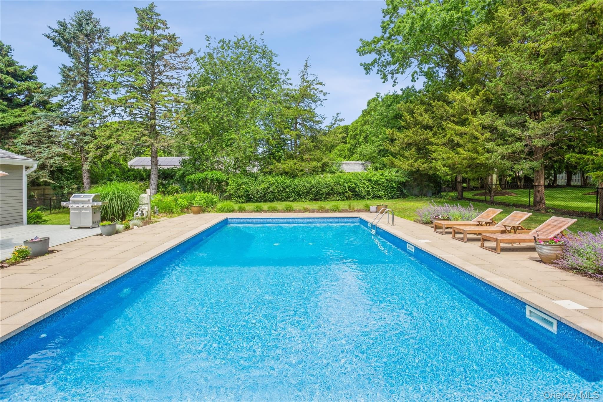 215 Northfield Lane – photo 5