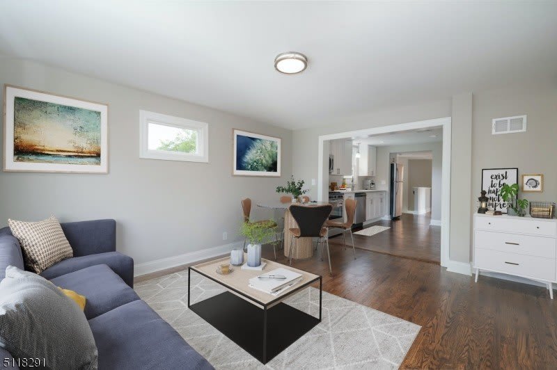 2 South St – photo 2