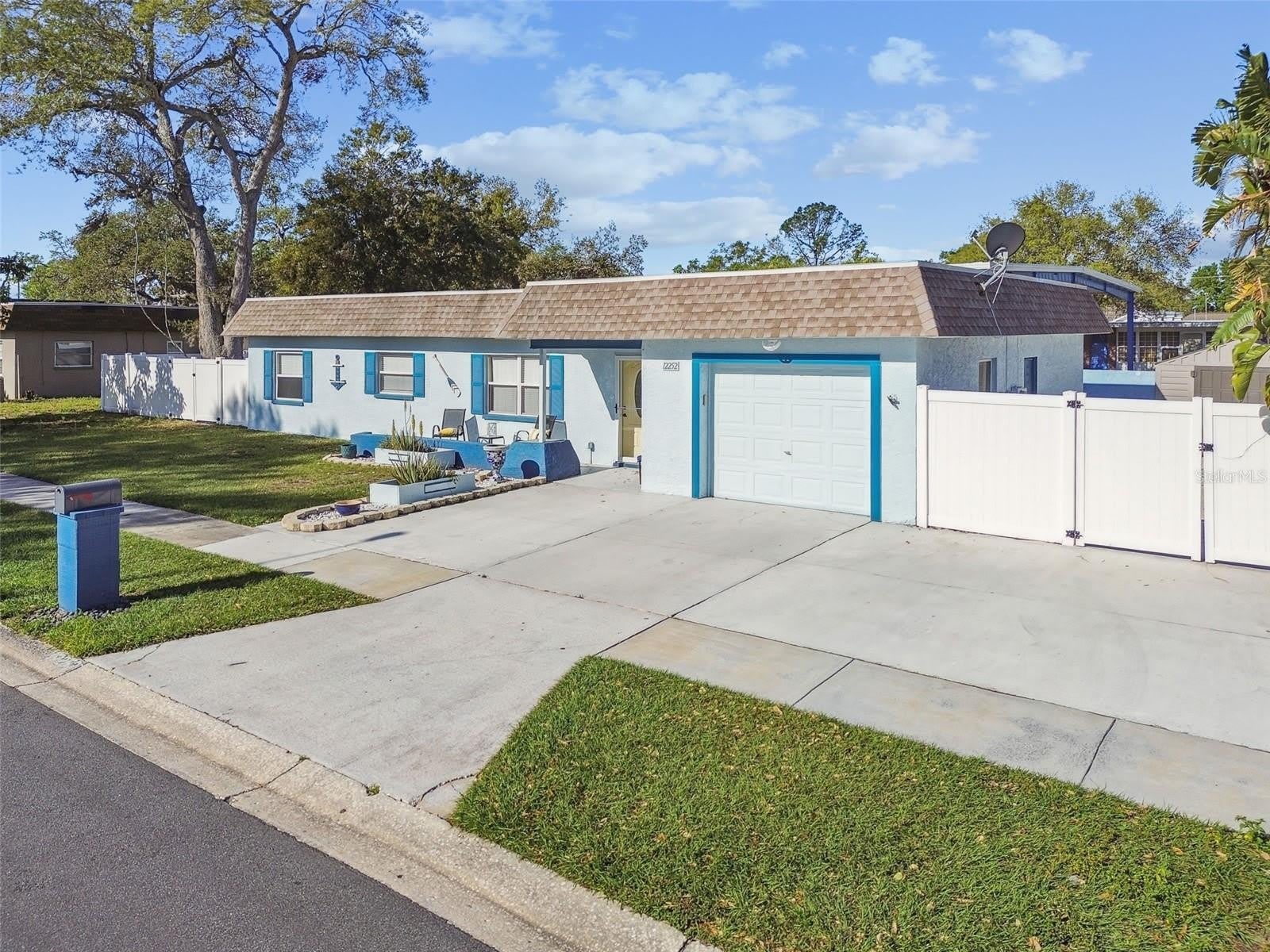 12252 Eldon Drive – photo 3