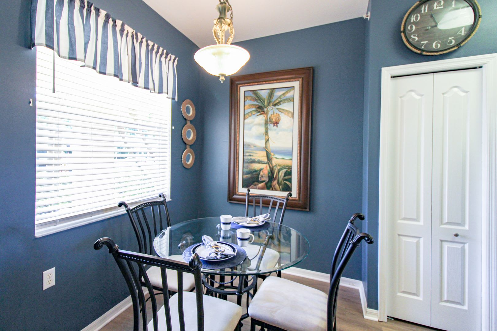 Cypress Woods Country Club Fully Transferrable Bundled Golf Unit Furnished Seasonal Rental – photo 4