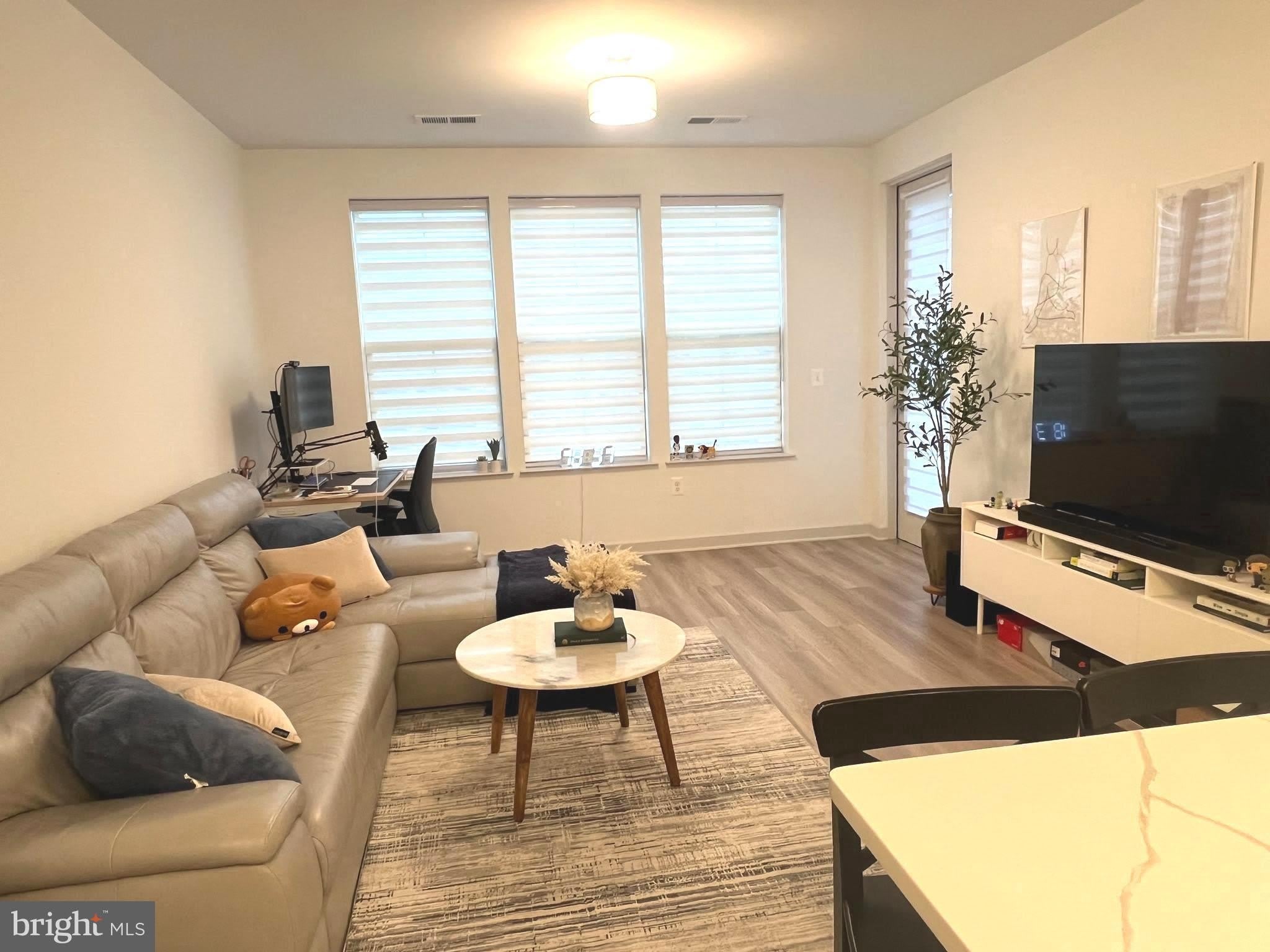 10755 FAIRGROUNDS Drive – photo 3