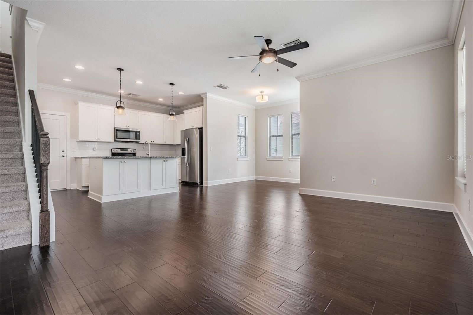 845 Aurora Way – photo 5