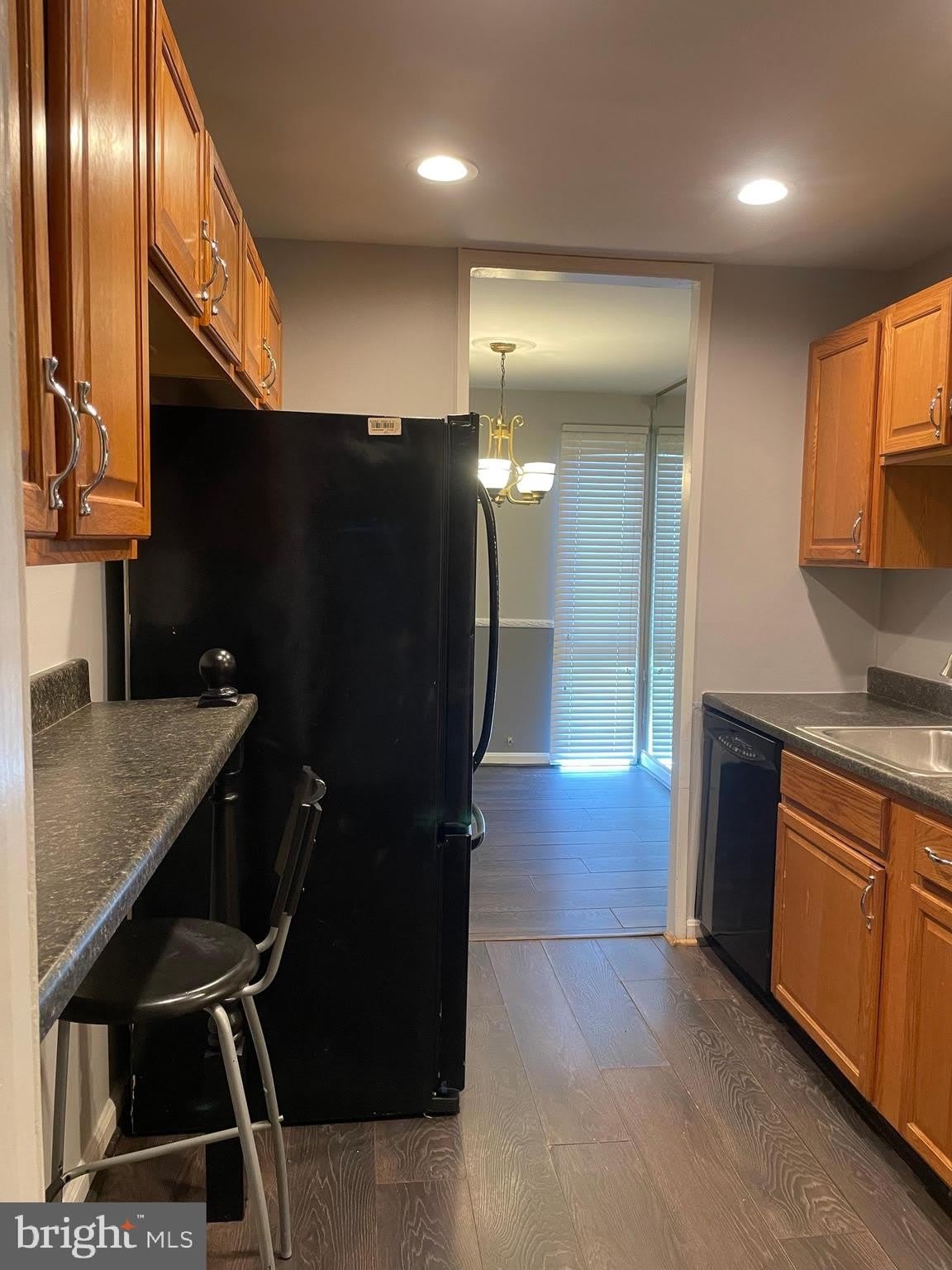 7248 DONNELL Place – photo 5