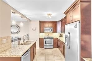 1150 HILLSBORO MILE – photo 4