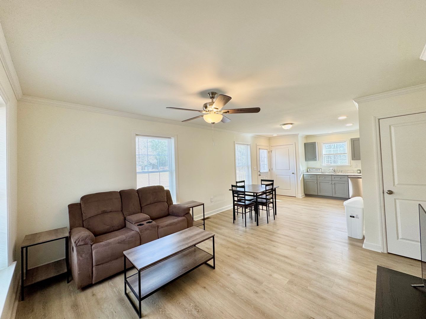 The Home You’ve Been Searching For! – photo 2