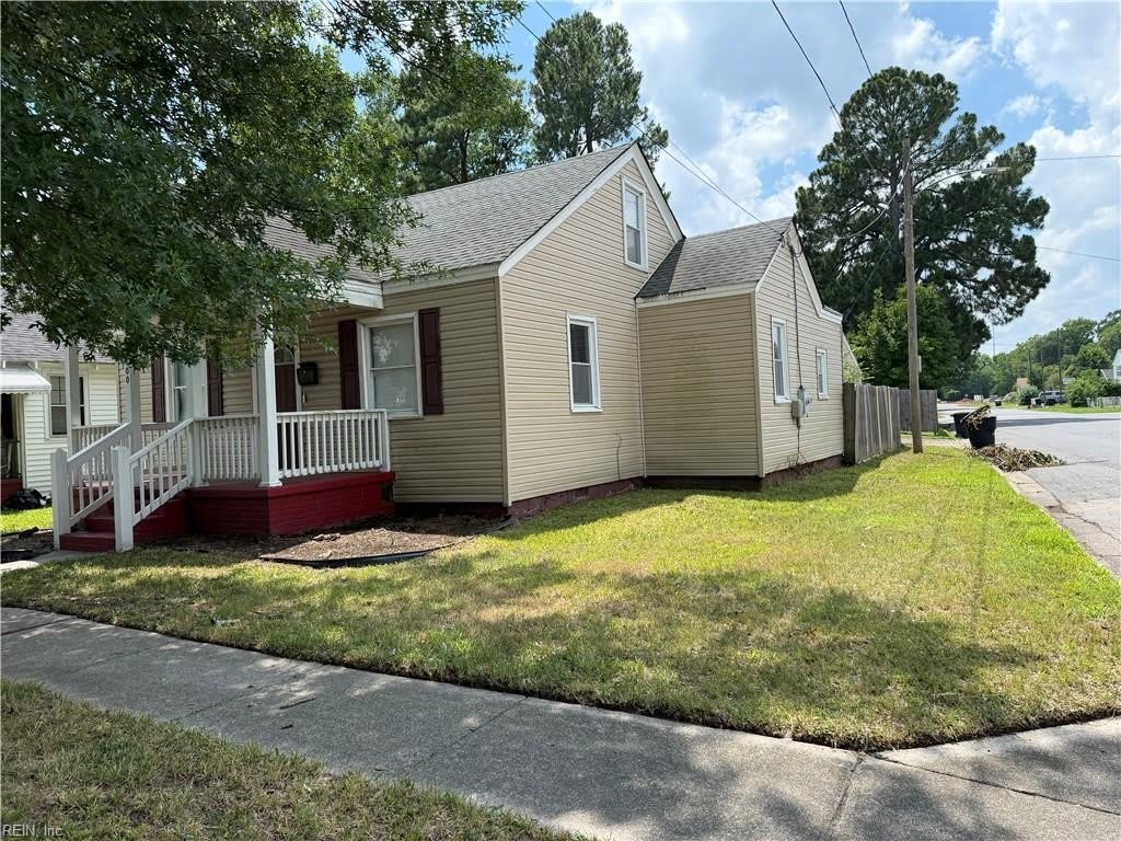 1700 Lansing Avenue – photo 2