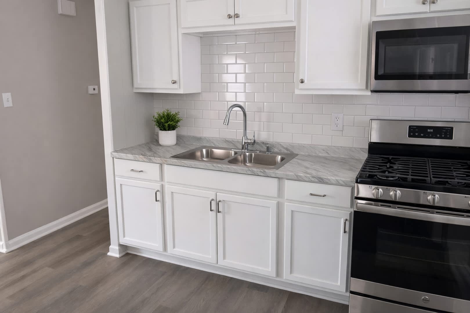 Cute Two Bedroom near KU Medical Center – photo 2