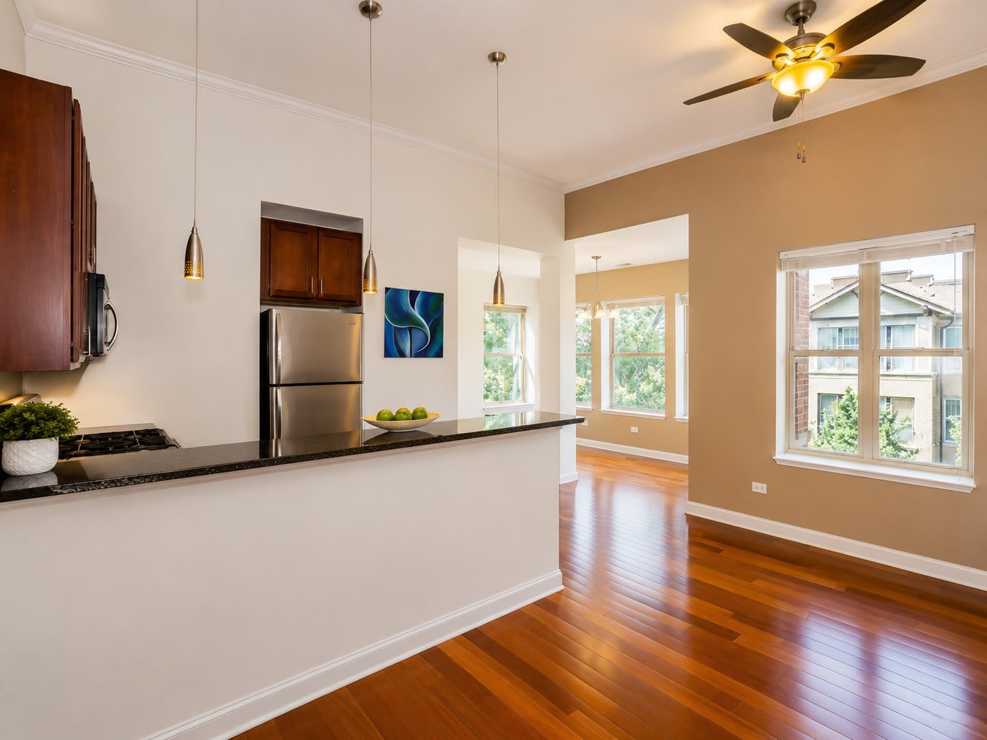 4731 S Ingleside Avenue – photo 4