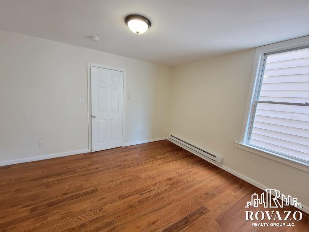 959 Grove Street – photo 3