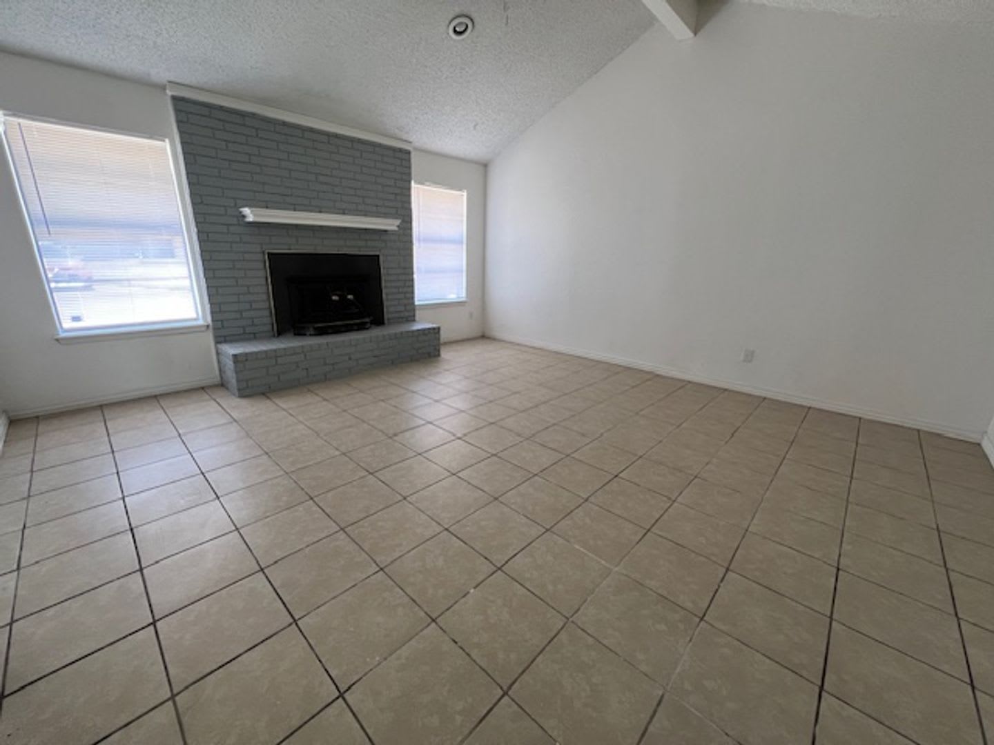 4826 Stonecrest – photo 5
