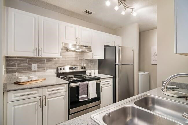 Ten68 West – photo 2