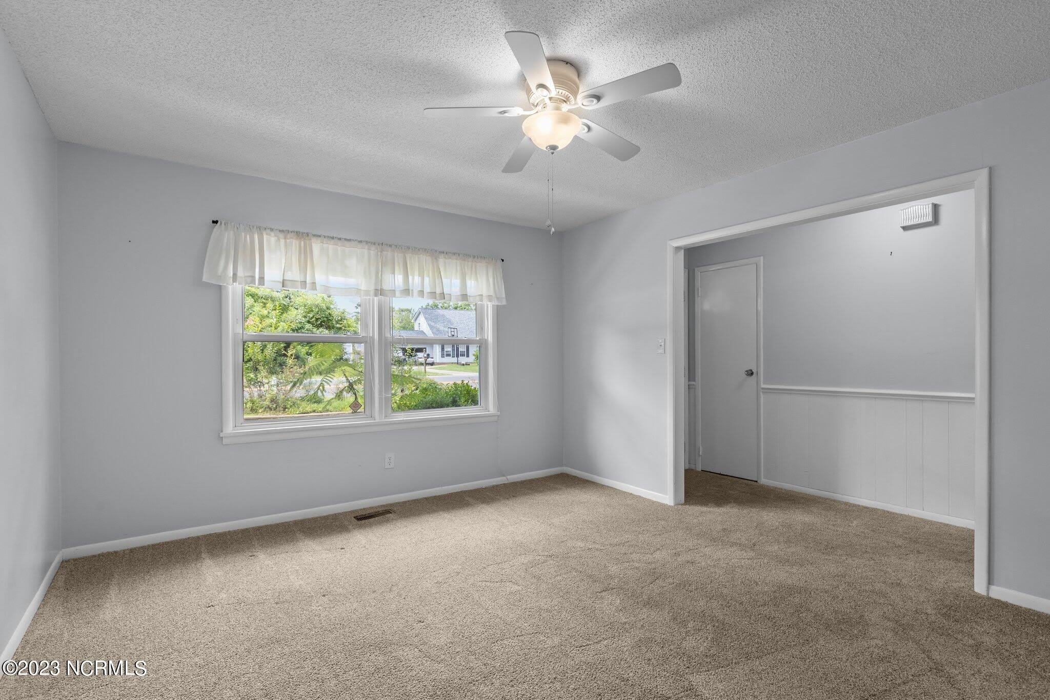 4303 Country Club Road – photo 4